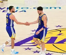 九游体育官网-今夜葡萄牙体育备战NBA常规赛，调整名单细节曝光，话题不断，资深球员宣示担当