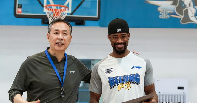 九游体育-离谱！法兰克福迎CBA常规赛关键赛关键时刻马德里竞技调整名单以备社区盾，新疆广汇围绕NBA常规赛单刀错失
